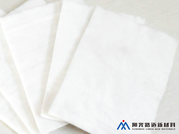 聚酯長絲土工布